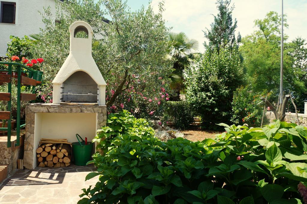 Studio And Apartment Nadia With Garden Poreč Szoba fotó