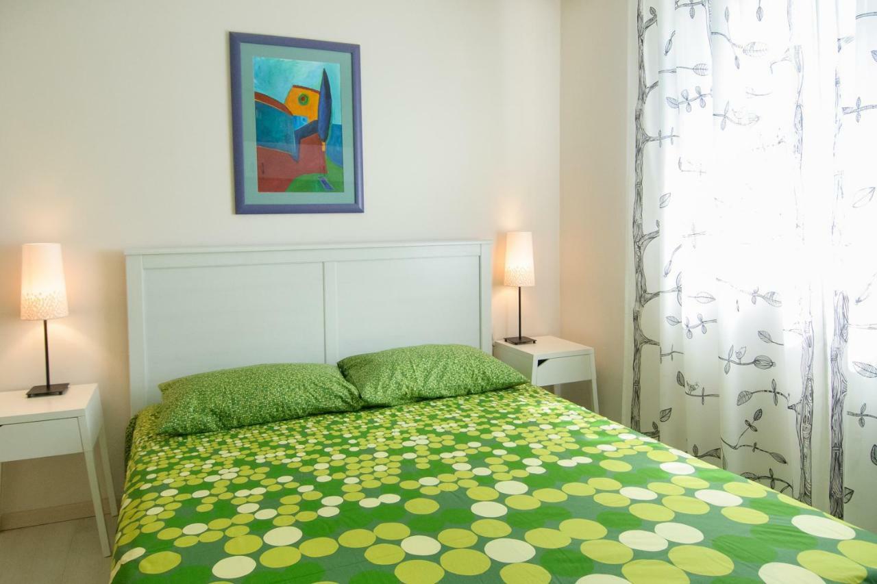 Studio And Apartment Nadia With Garden Poreč Kültér fotó
